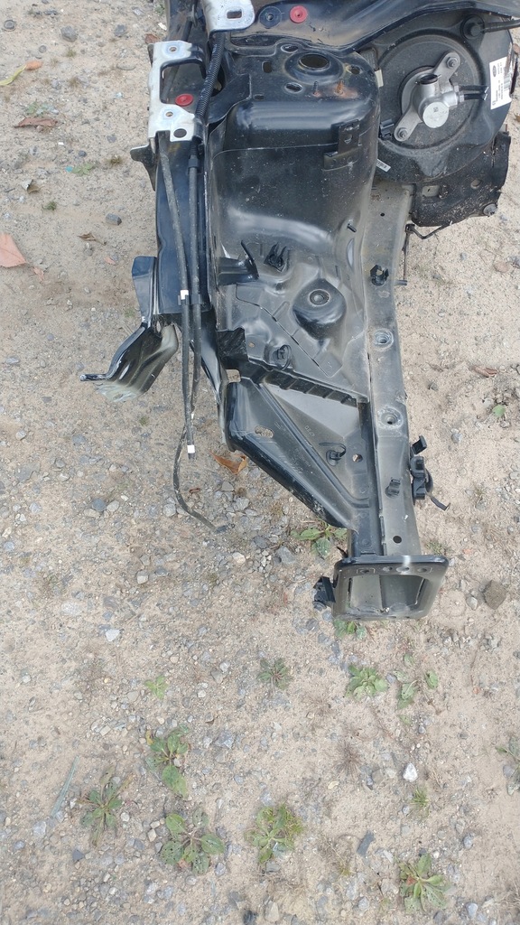 фото №3, Ford fiesta mk8 четверть правая передняя блок двигателя