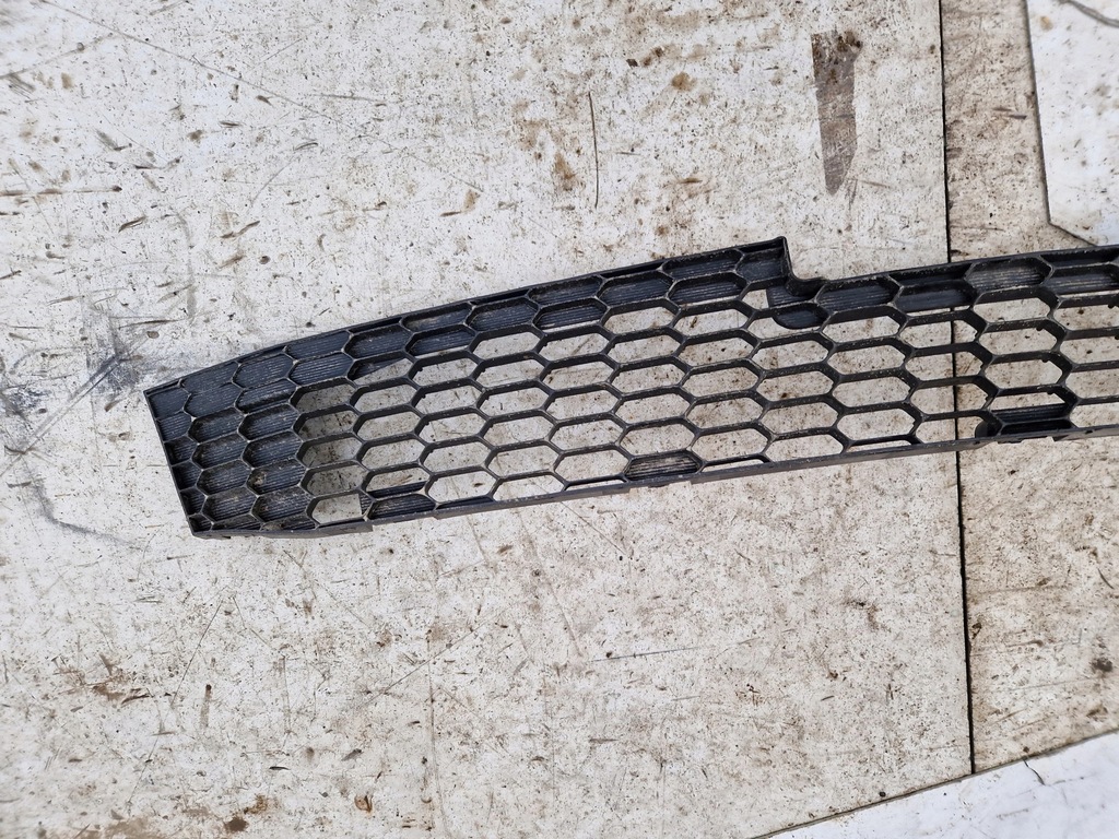 фото №4, Решётка бампера перед mazda 6 gg