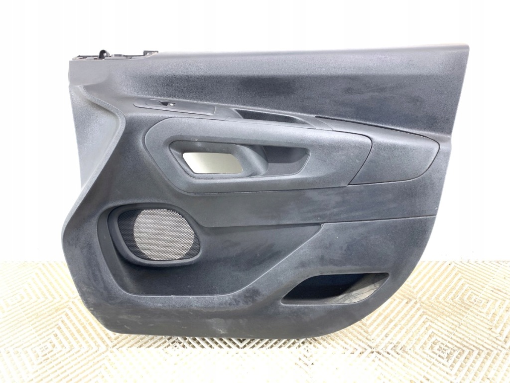 фото №1, Обшивка двері правий перед citroen berlingo iii оббивка