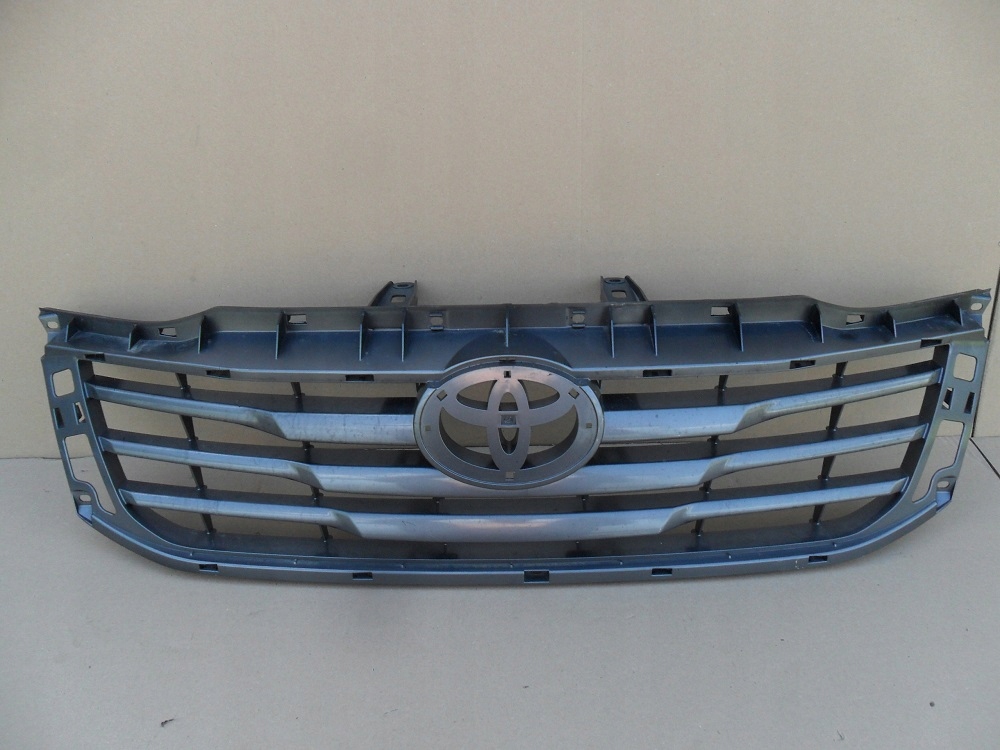 фото №1, Toyota hilux 2011 2012 2013 2014 2015 решітка радіатора