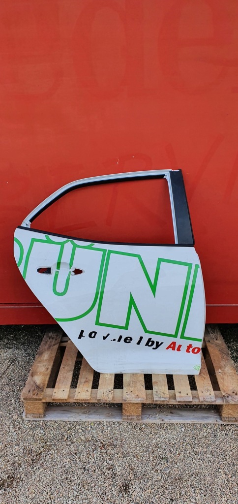 фото №1, Двері праве задня toyota corolla e21 hb