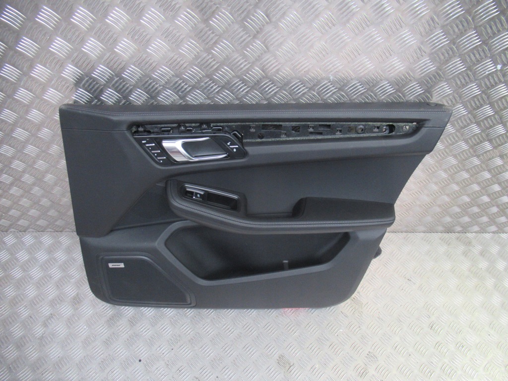 фото №15, Porsche macan сидіння оббивка обшивки m75