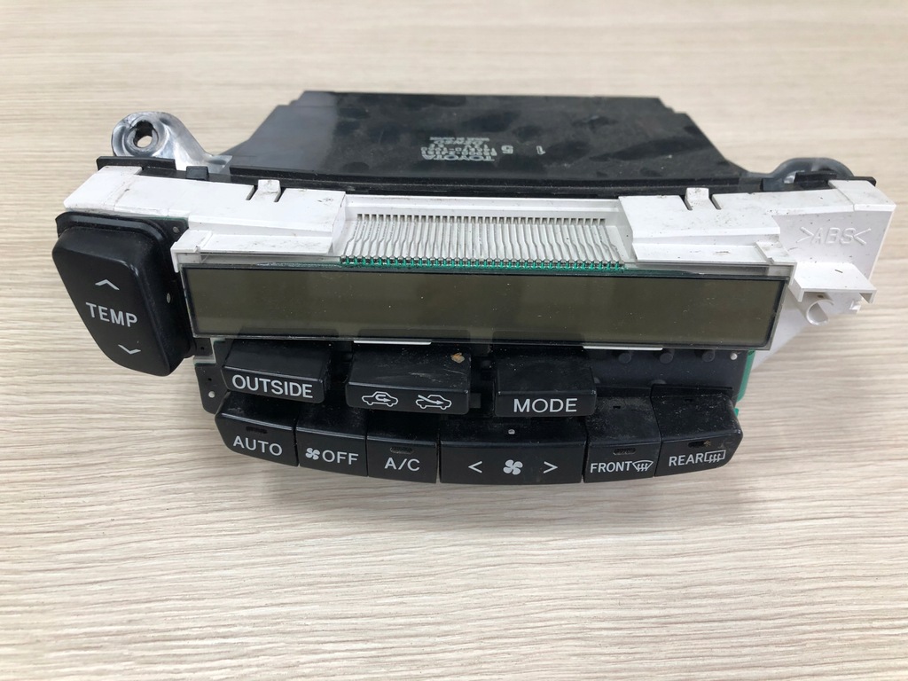 фото №1, Toyota previa панель обдув кондиционера wyświetla