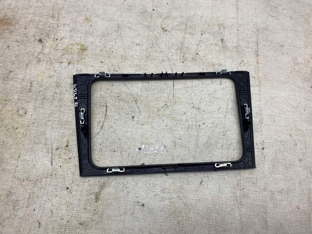 фото №4, Vw golf vi рамка захист радіо навігації 5k0858061f