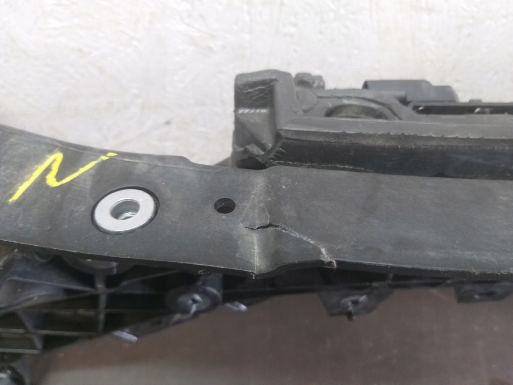 Ремінь передній tesla 3 3 1083501-30-r Доставка