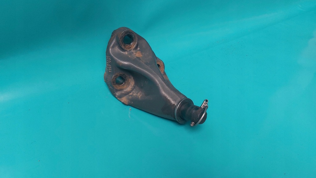 фото №1, Mercedes actros mp4 кронштейн цилиндра опрокидывания