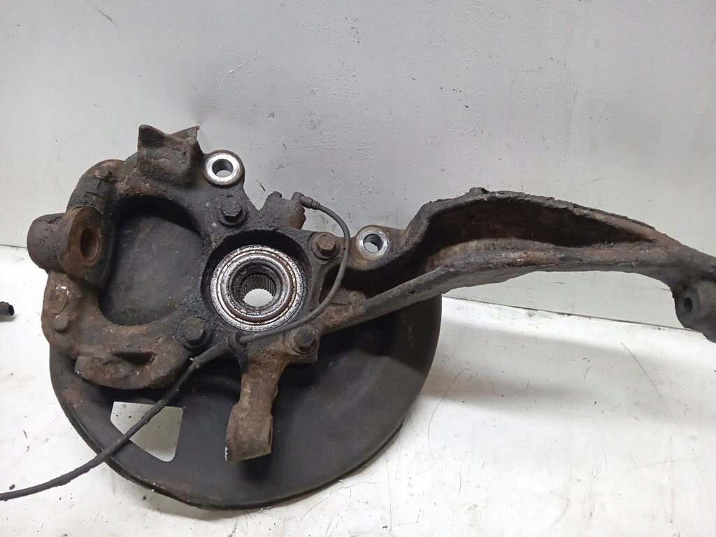 фото №6, Поворотный кулак левый перед land rover discovery iii