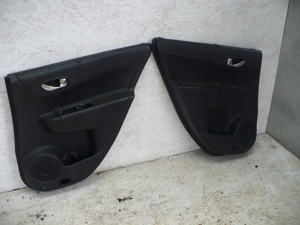 фото №1, Renault koleos i обшивка дверь правый lawey задняя кожа шторка