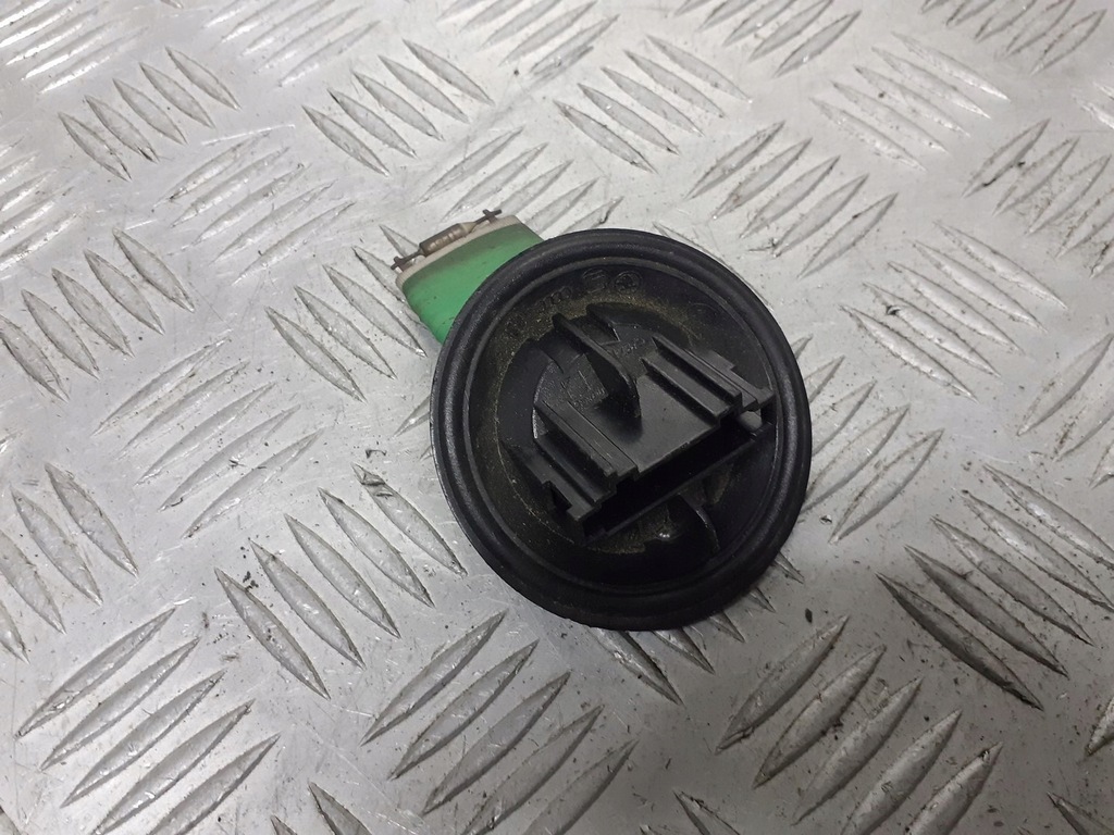 фото №1, Резистор резистор вентилятор skoda fabia i