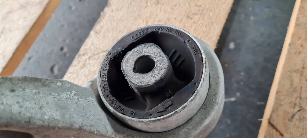 фото №7, A5 8w рычаг правый перед 8w0407694a a4 b9 8w