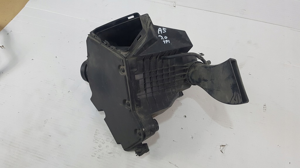 фото №1, Корпус фильтра воздуха audi a5 8w 3.0 tdi