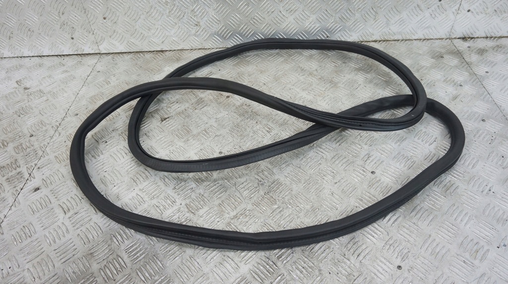 фото №1, Porsche cayenne touareg прокладка дверь перед