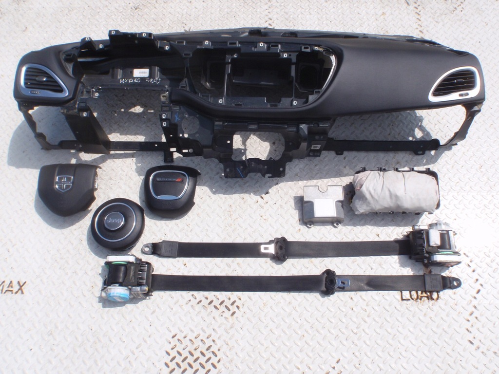 фото №9, Dodge dark приборная панель консоль приборная панель подушки безопасности воздушные подушка безопасности ремни pas rege !