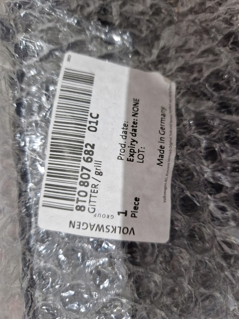 фото №10, Nowa оригинальная решётка бампера audi a5 b8 od aso