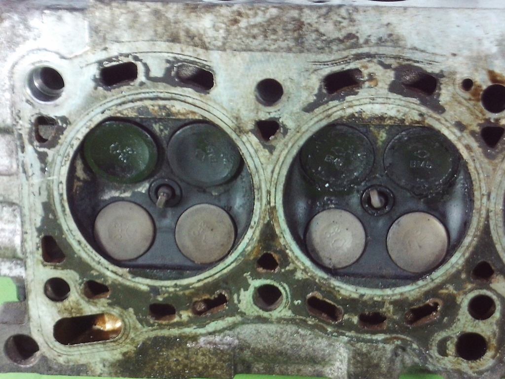 фото №10, Nissan almera n16 головка двигателя ukl3 1.8 16v