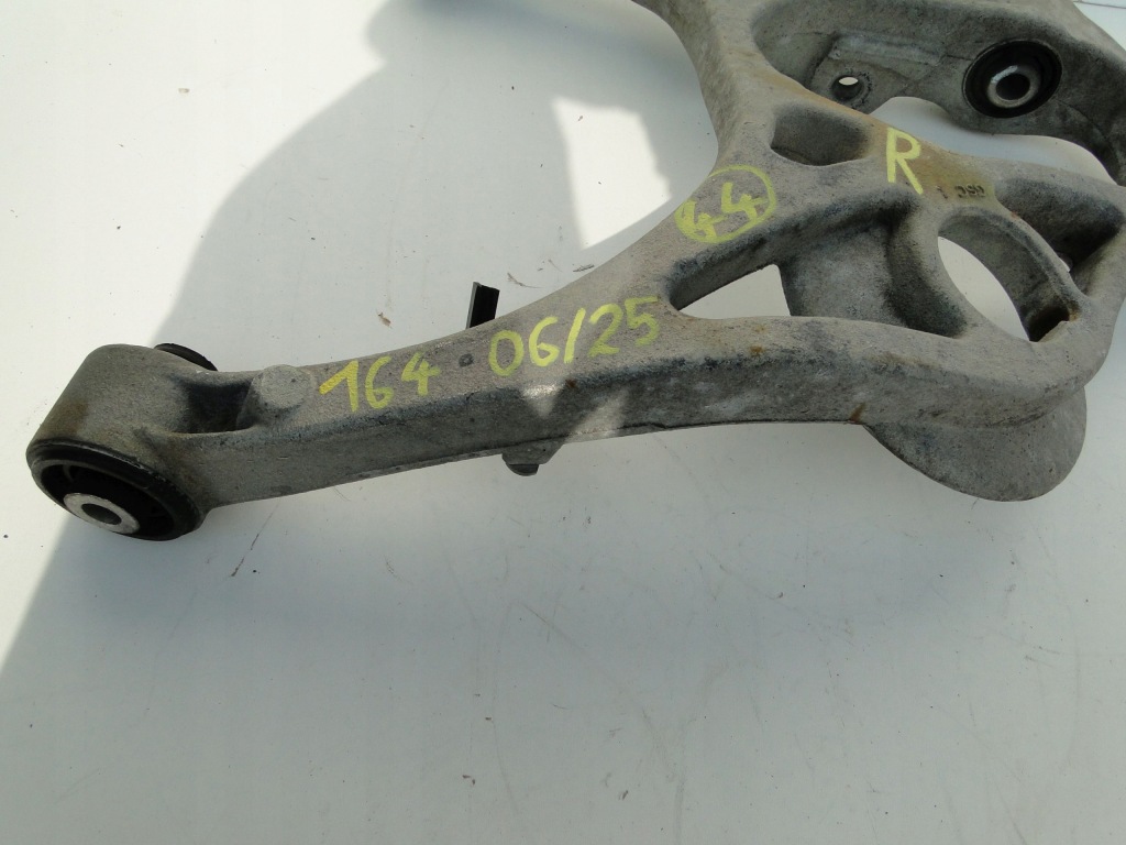 Mercedes рычаг задний правый a1643502006 a1643201232 ml gl 164 r klasa 251 Оригинал