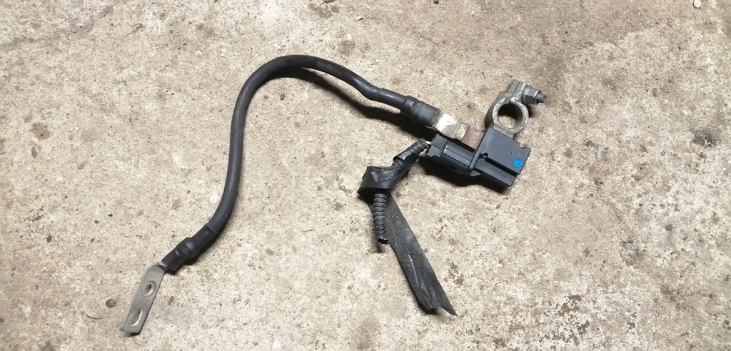 фото №1, Kia sportage iii клемма предохранитель 37180-3w100