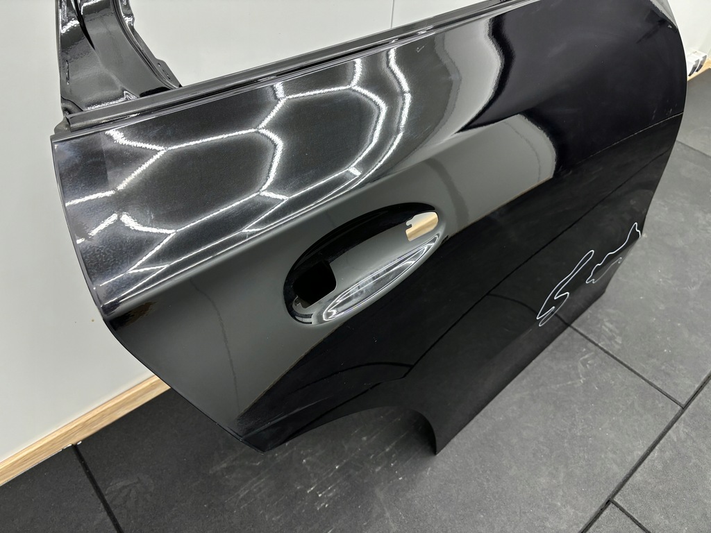 фото №5, Mercedes glc w254 дверь задние правое