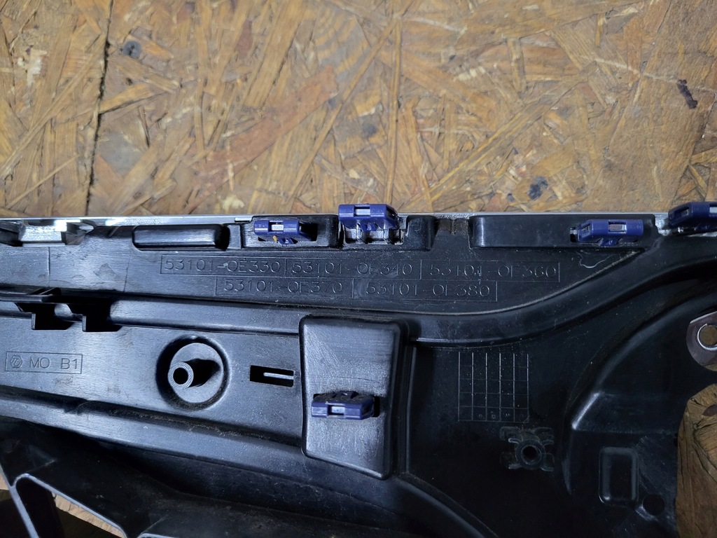 фото №15, Toyota highlander 21r-- решітка радіатора решітка радіатора передня