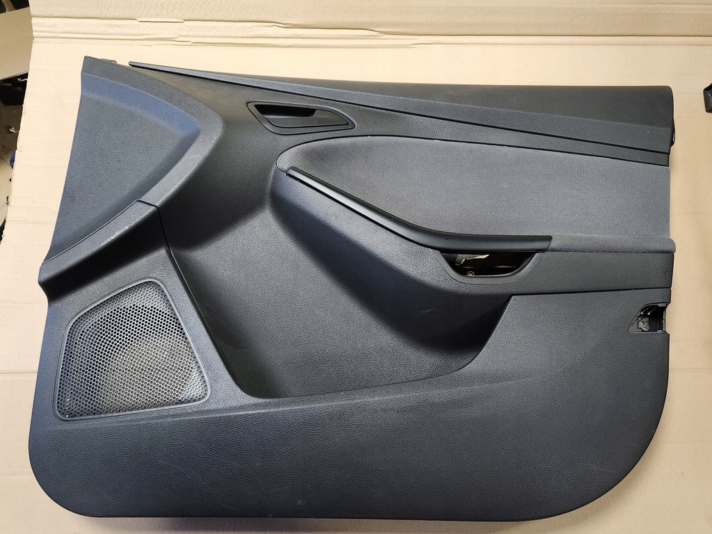 фото №1, Оббивка двері ford focus iii перед oryg.