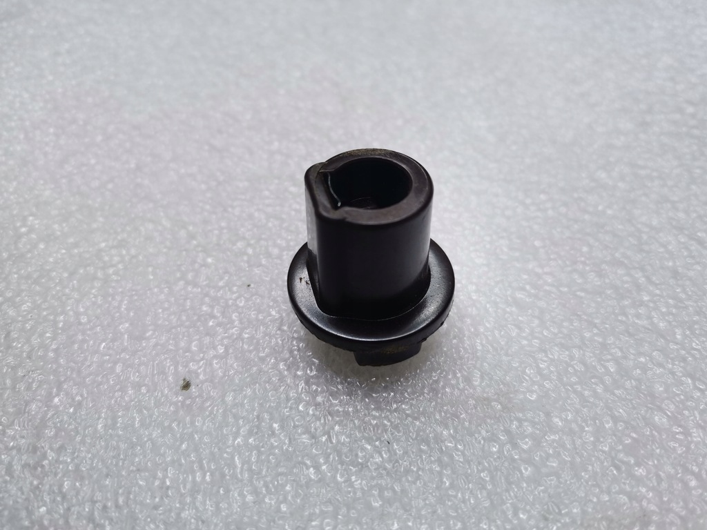 фото №1, Контактный палец аппарата зажигания fiat 126p