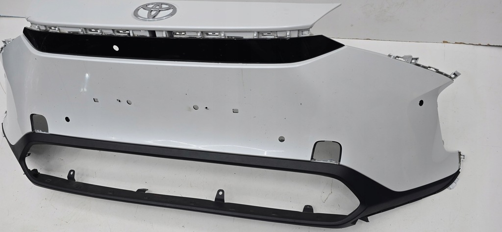фото №6, Toyota bz4x бампер передний перед 52119-42a80