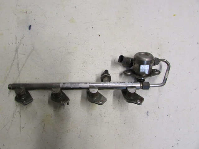 фото №1, Молдинг упорскування mercedes