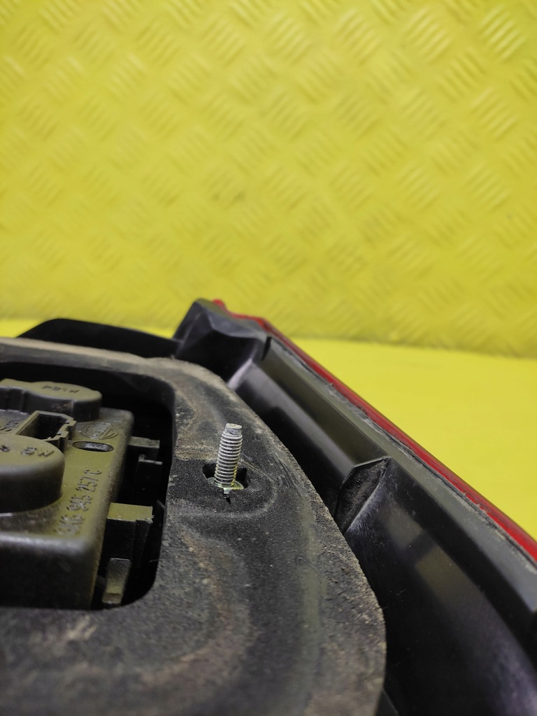 фото №6, Seat ibiza лампа левый задняя 6k6945095j