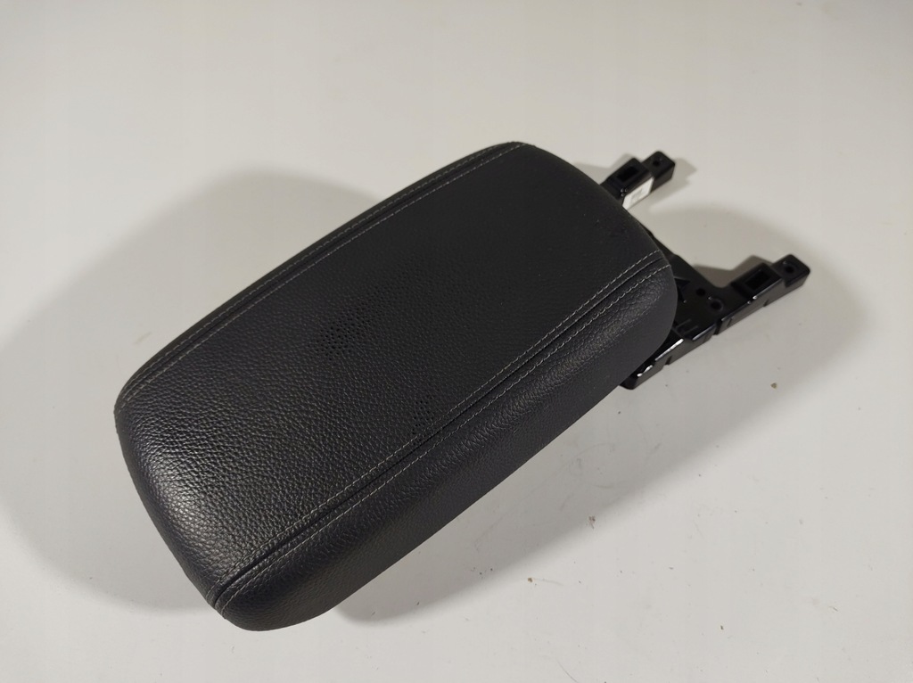 фото №11, Kia stonic 17- підлокітник