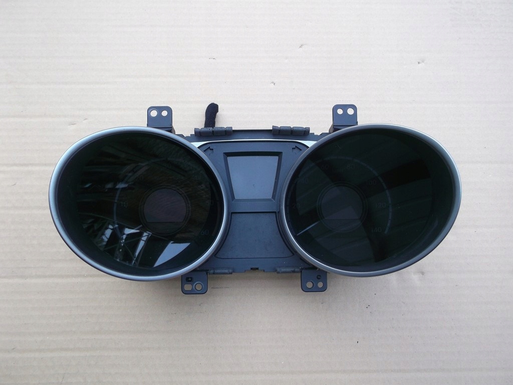 фото №1, Hyundai ix35 счетчик uk