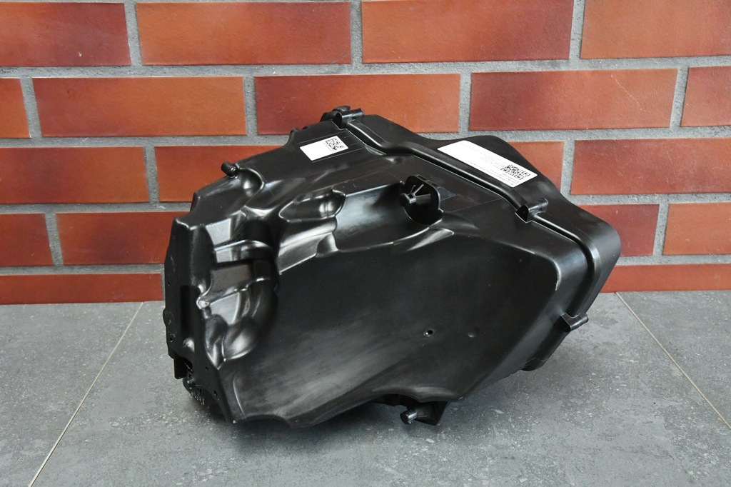 фото №5, Корпус фильтра датчик массового расхода воздуха bmw 5 g60 g61 7 g70 5a1bc41 461km