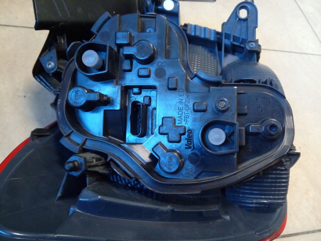 фото №9, Лампа bmw 1 f20 f21 задняя правый w крыло 63217241542 oryg.