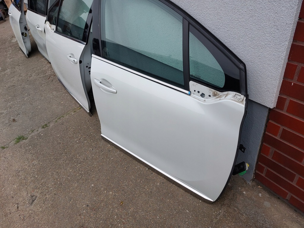 фото №9, Дверь перед передние peugeot 2008 i 13-