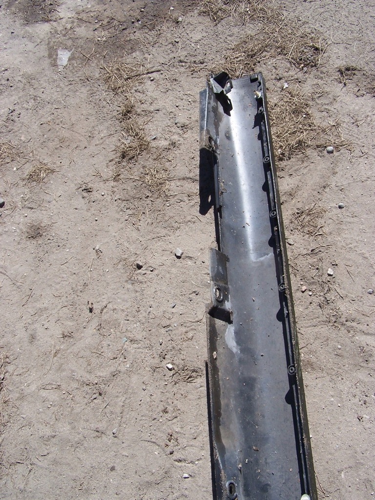 фото №8, Corolla verso молдинг порог левая 04-09