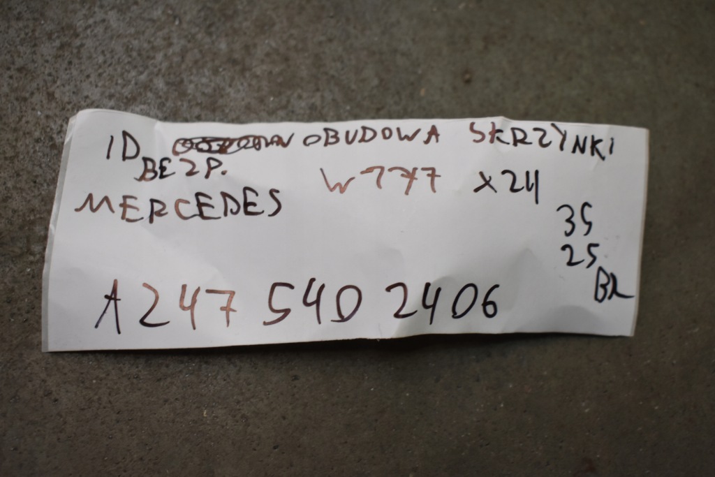 фото №5, Idealna корпус коробка предохранителей mercedes w177 x247 1