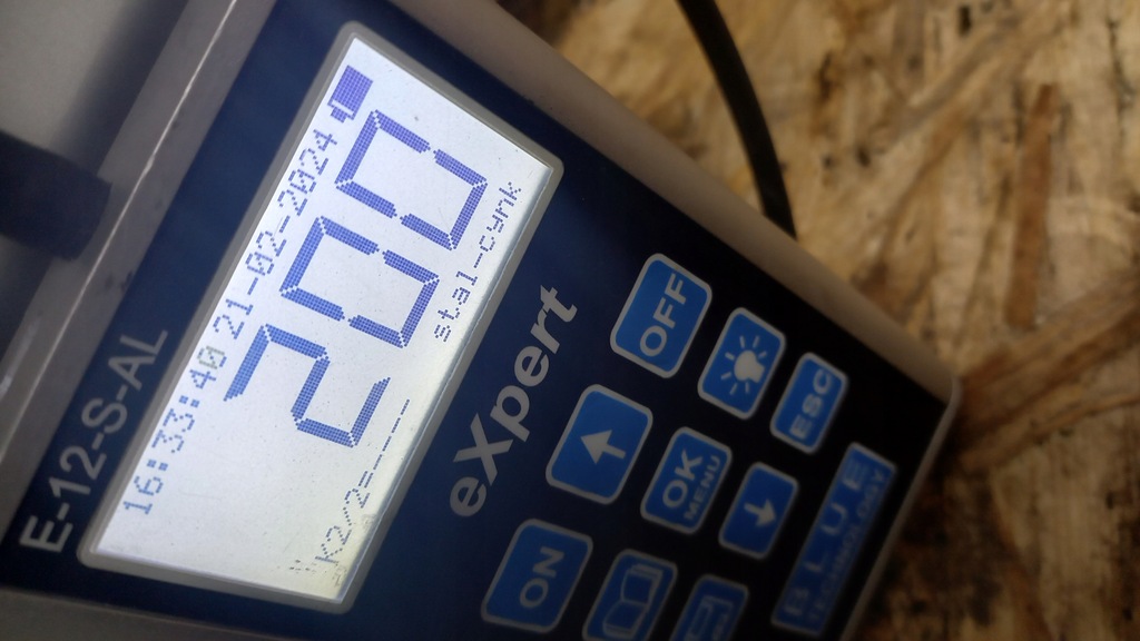 фото №8, Капот vw golf iv 00r