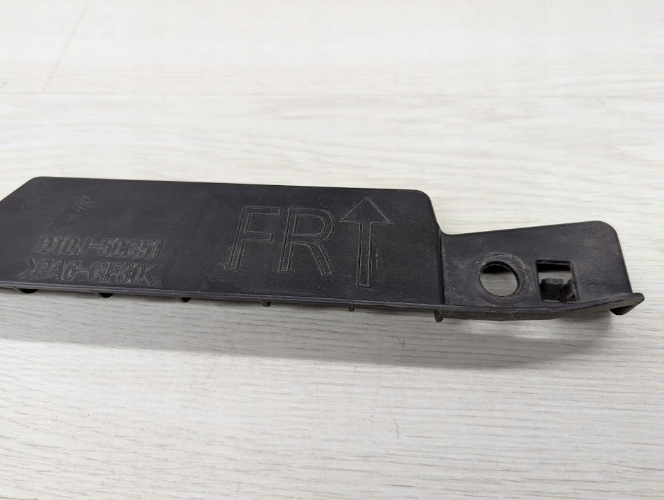 фото №4, Напрямна бампера задня mazda cx-3