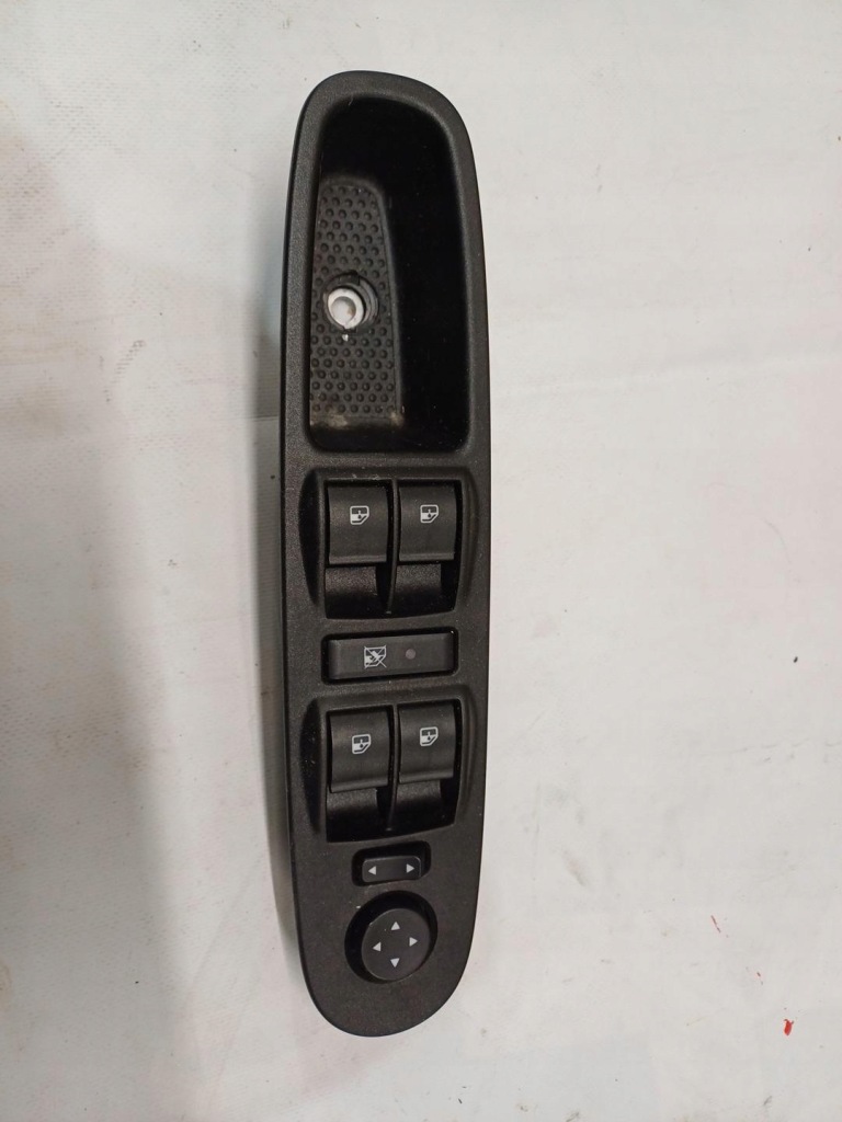 фото №1, Кнопка панель вікон lancia y 735531346