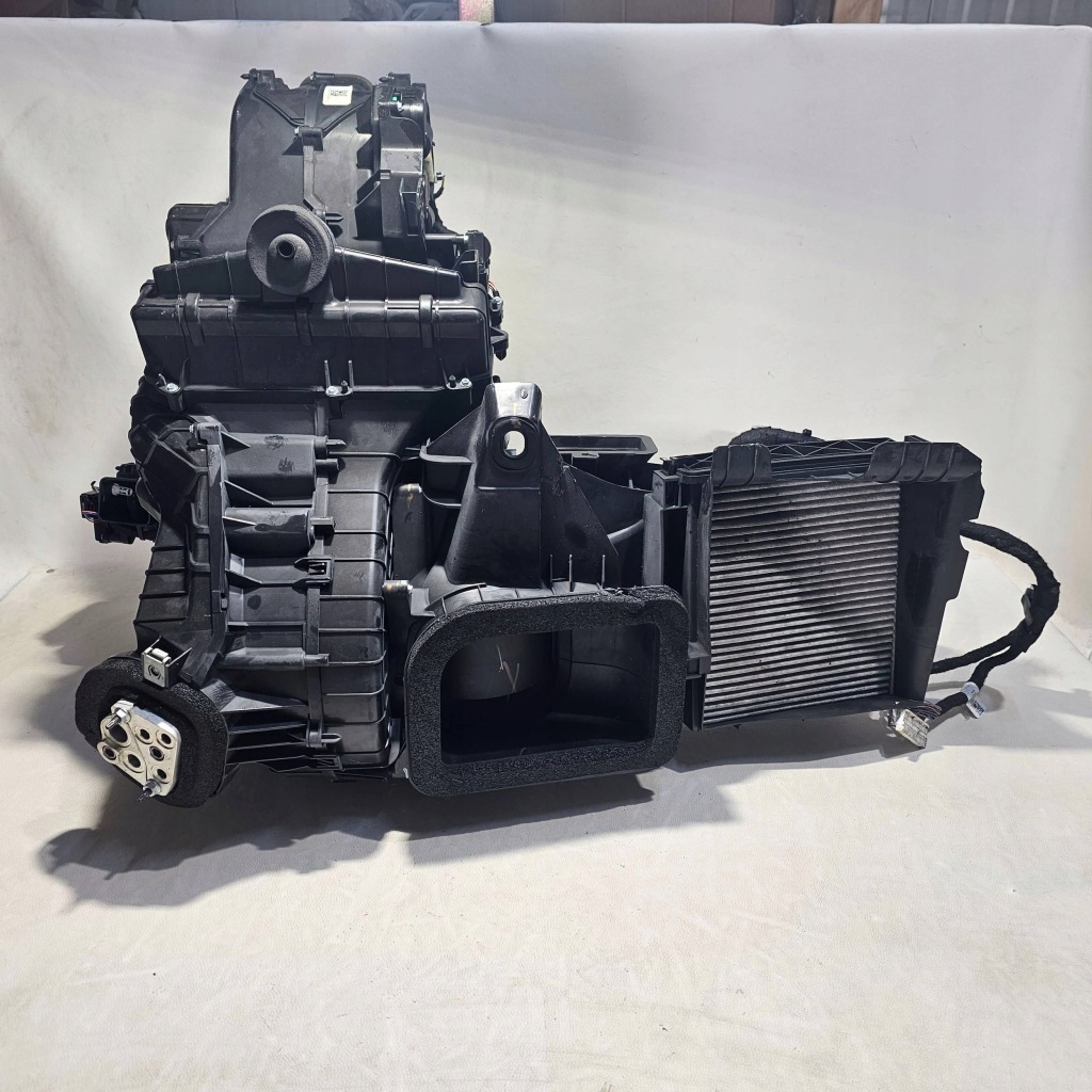 фото №1, Отопитель комплект tesla model s plaid 168888-00-d