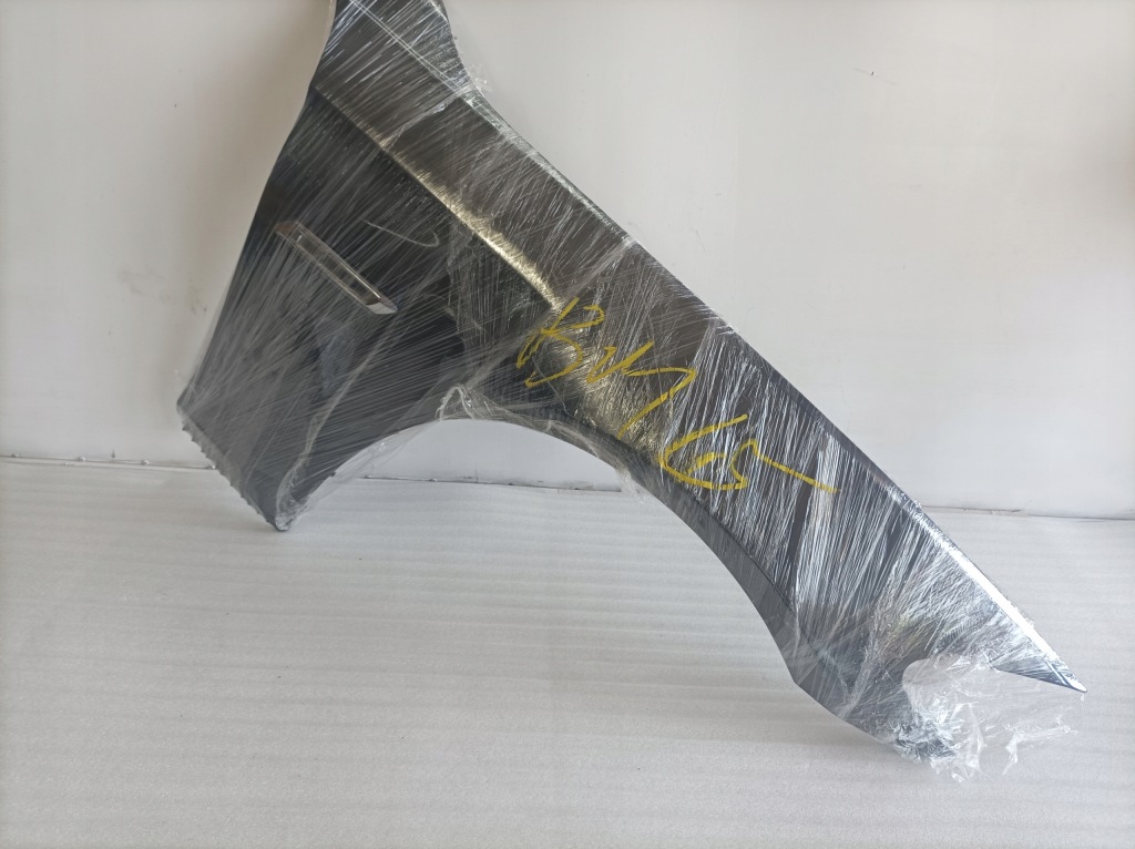 Bmw f10 f11 крыло  правый  перед Оригинал