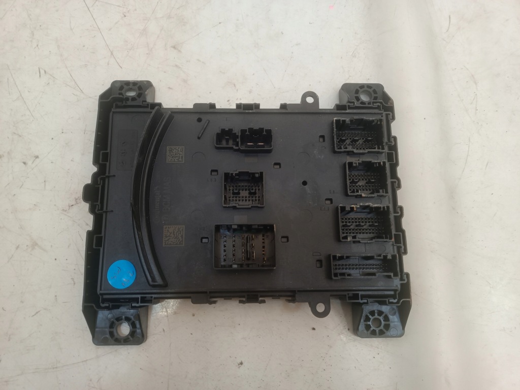 Купити Maserati grecale 22- модуль bcm 670294020 usa