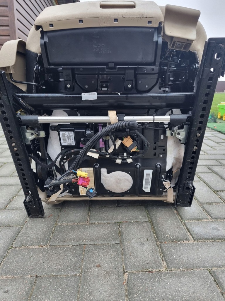 фото №6, Audi a4 s4 b7 8e 8h 2006 сиденье передний пассажира