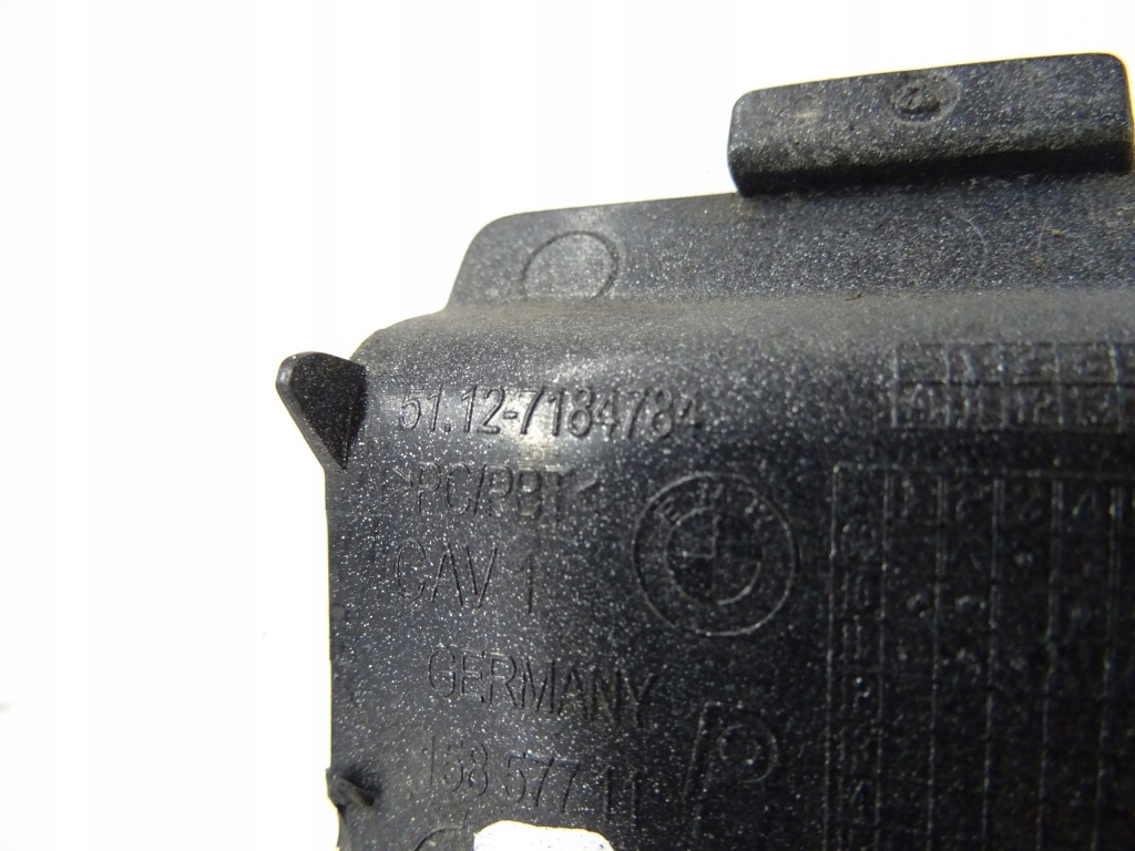 фото №3, Bmw 5 f10 sedan przed lift заглушка фаркоп задня