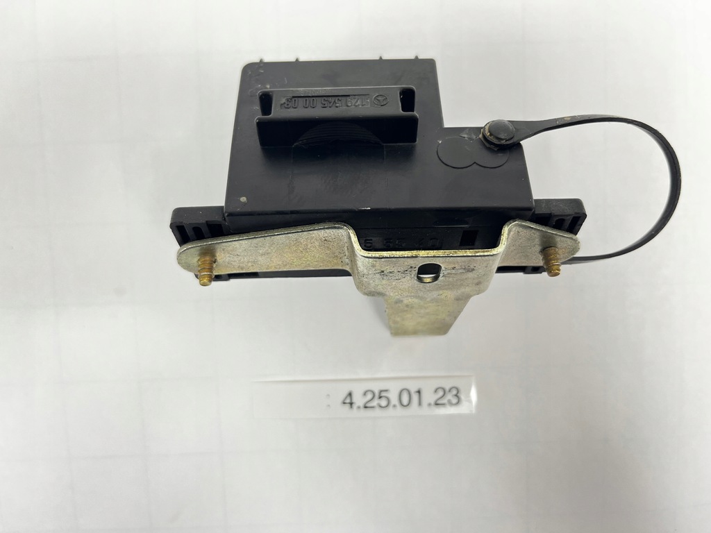 фото №8, Соединитель port диагностический mercedes w124 1295450003