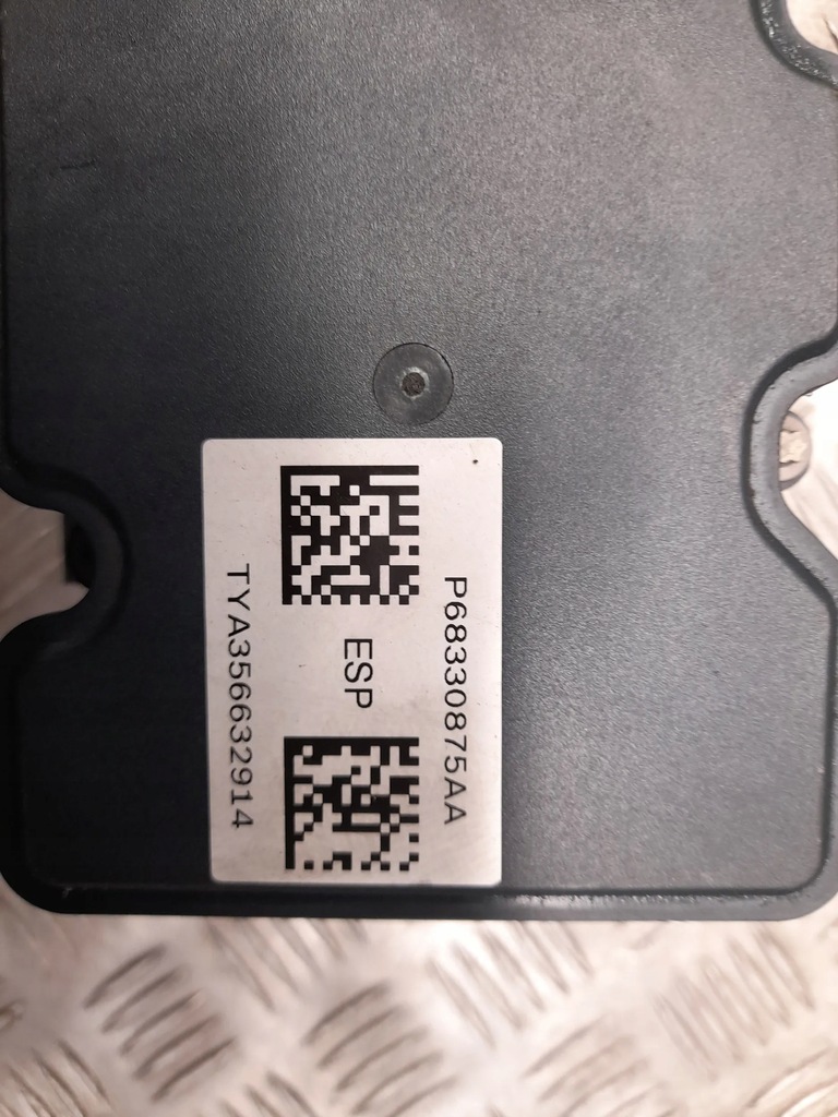 фото №7, Chrysler pacifica 2018 с передний насос abs