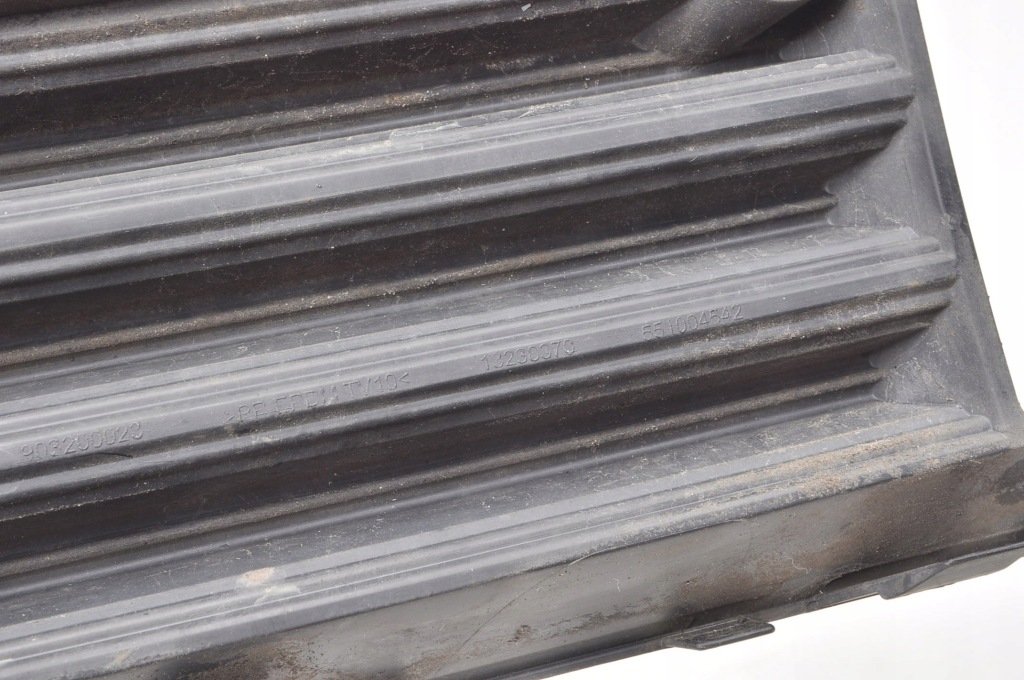 Opel insignia a решётка решётка радиатора бампера 13238370 левая с Разборки