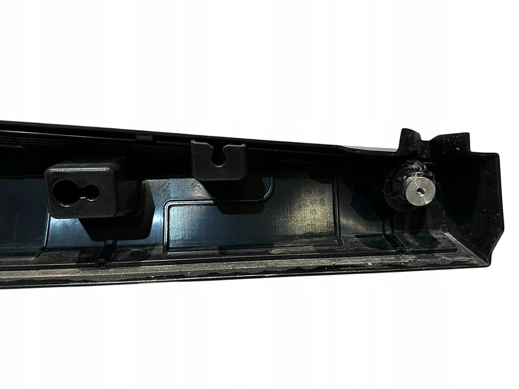 фото №6, Ferrari purosangue накладка молдинг панель дверь задняя rh 879383