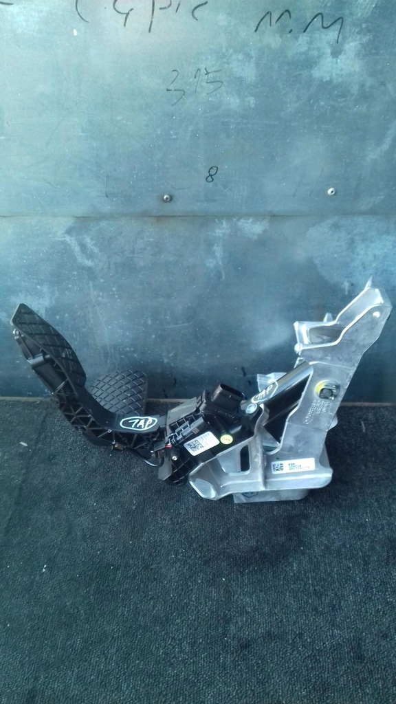 фото №10, Педаль газа тормоза 4n1723523 vw touareg iii