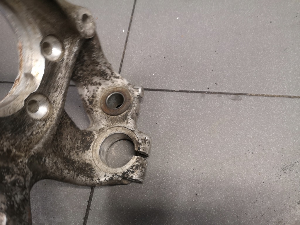 фото №8, Поворотний кулак правий перед audi a4 a5 a6 8k0407258