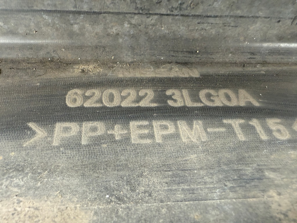 Бампер перед передній nissan nv200 09- 620223lg0a Київ